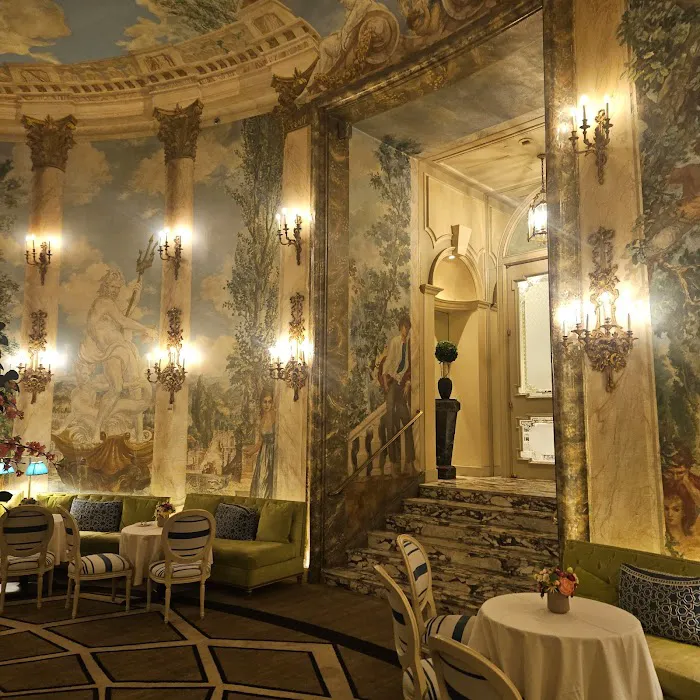 The Rotunda Picture 7