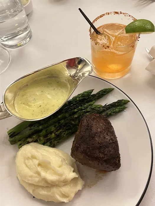 Perrine New American Restaurant Picture 3