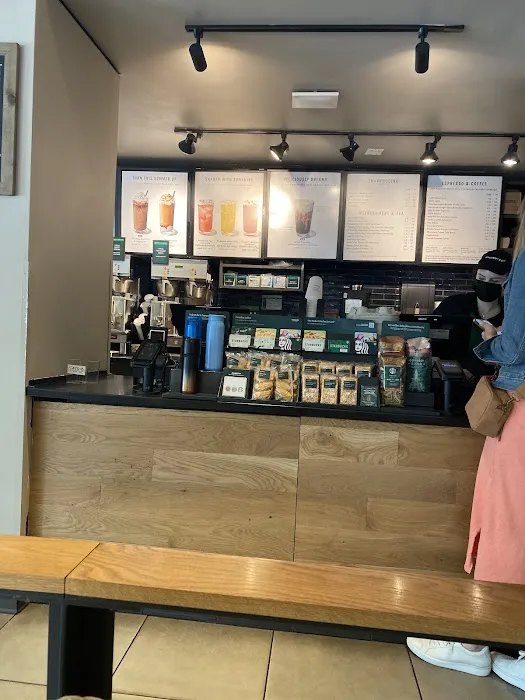 Starbucks Picture 1