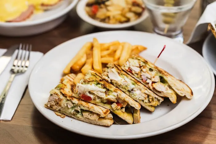 Viand Cafe Picture 3