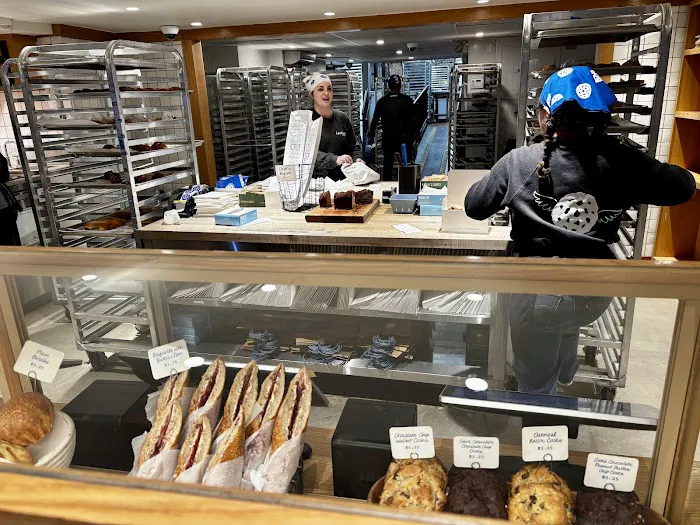 Levain Bakery Picture 6