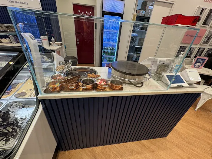 Gelato Factory Picture 3