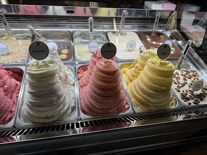 Gelato Factory Picture 5