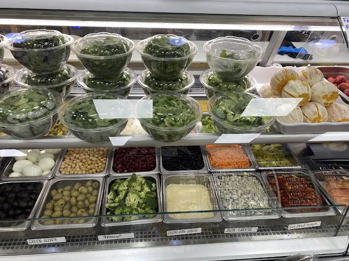 Green Park Deli & Pizza Picture 4