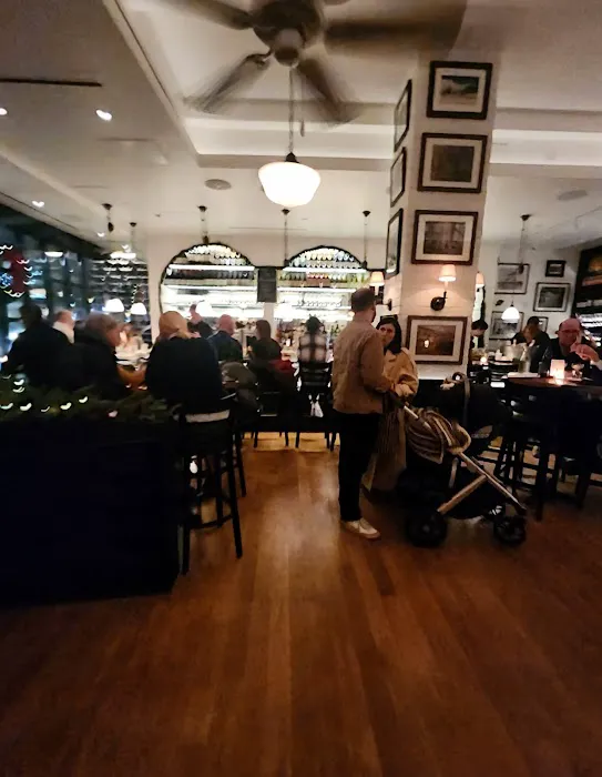 The Mermaid Inn Upper West Side Picture 5