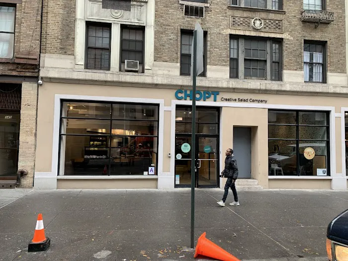 Chopt Creative Salad Co. Picture 3