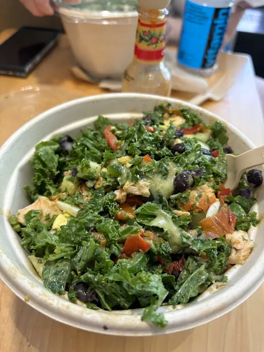 Chopt Creative Salad Co. Picture 2