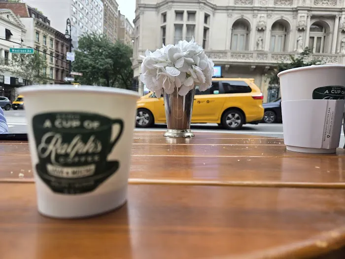 Ralph's Coffee Picture 4