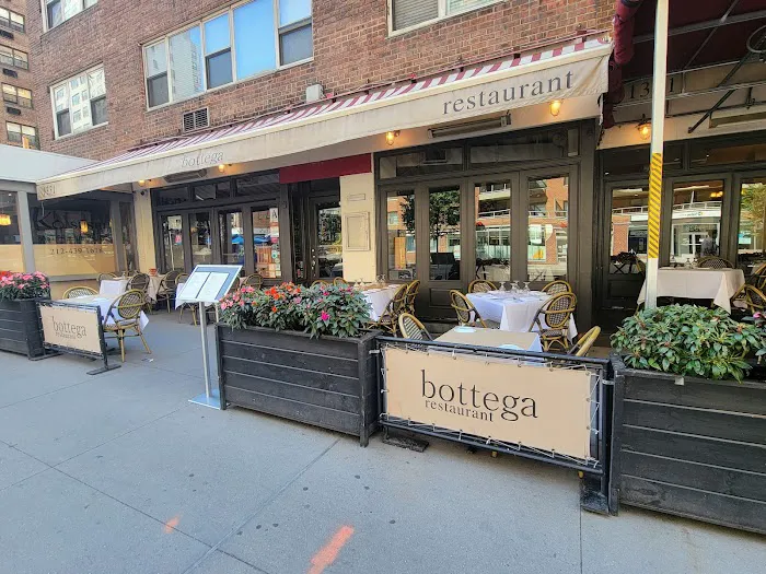 Bottega Picture 8