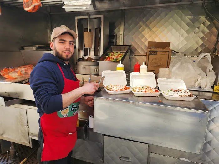 Big Boss Halal Food Picture 1