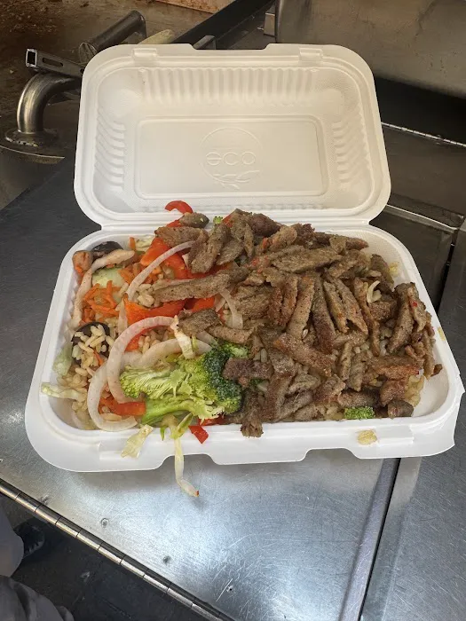 Big Boss Halal Food Picture 4