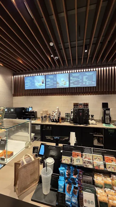 Starbucks Picture 2
