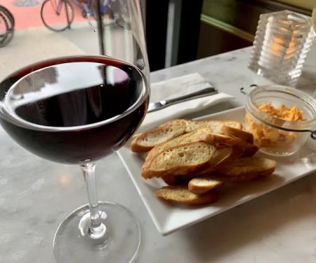 Vanguard Wine Bar (Upper East Side)