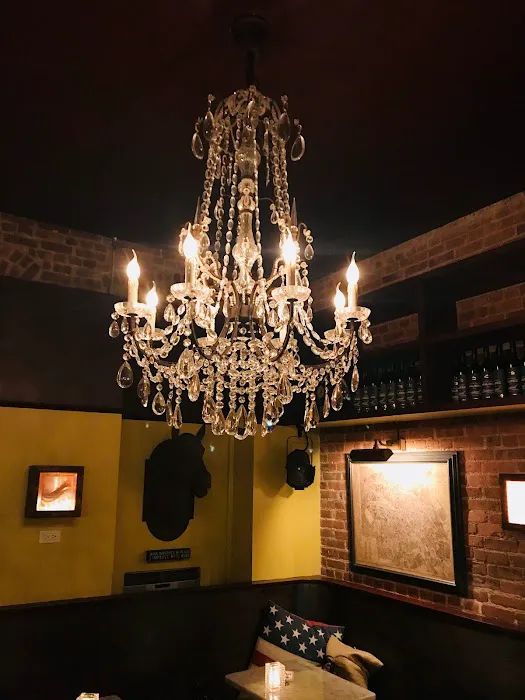Vanguard Wine Bar (Upper East Side) Picture 5