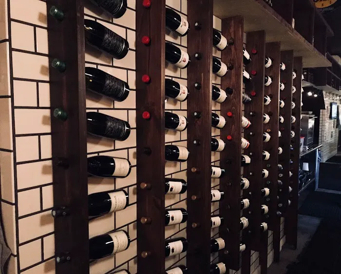 Vanguard Wine Bar (Upper East Side) Picture 9