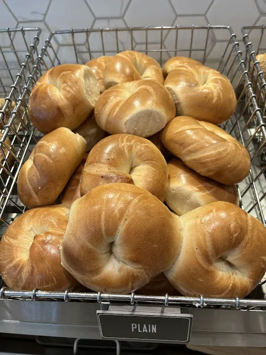 B&B BAGELS Picture 6