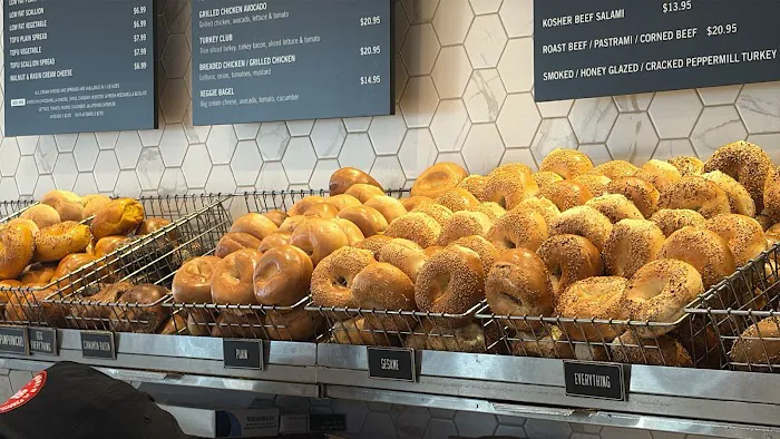 B&B BAGELS Picture 9