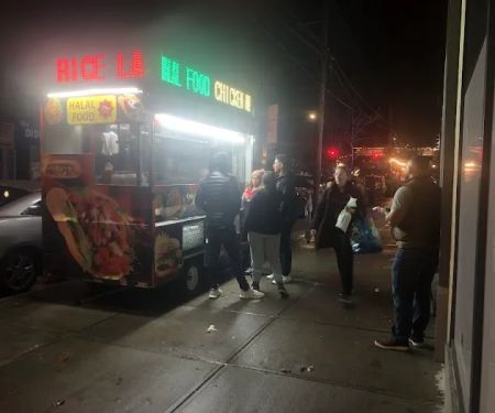 Reda Halal Food Cart