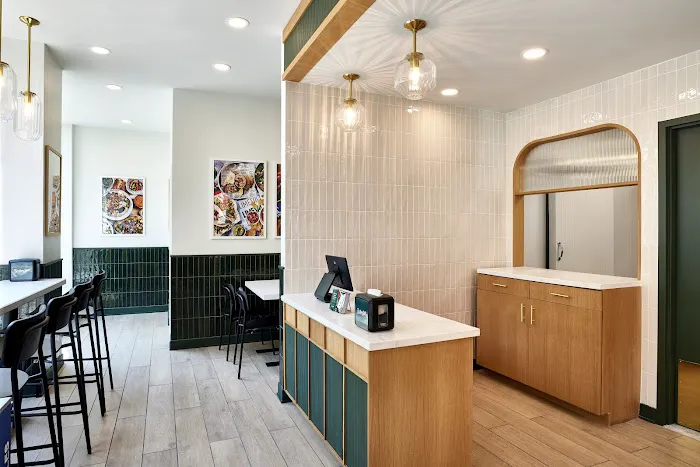 Wonder Lenox Hill Picture 4