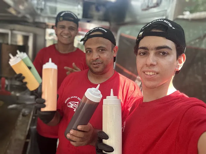 Hunter halal truck Picture 5