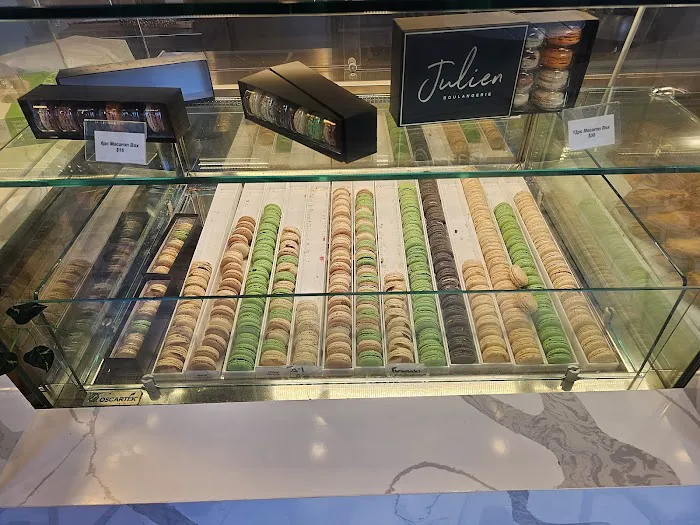 Julien Boulangerie Picture 10