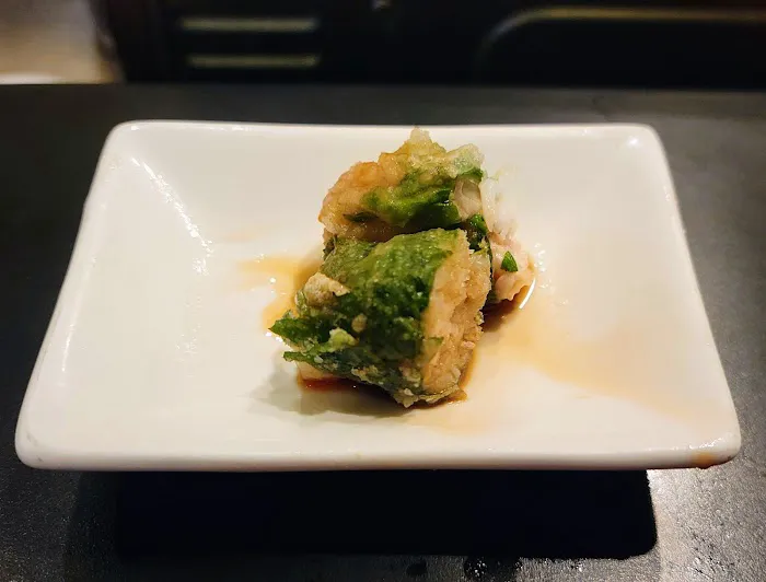 Tanoshi Sushi Sake Bar Picture 4