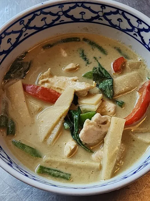 Talung Thai Kitchen Food Truck Picture 1