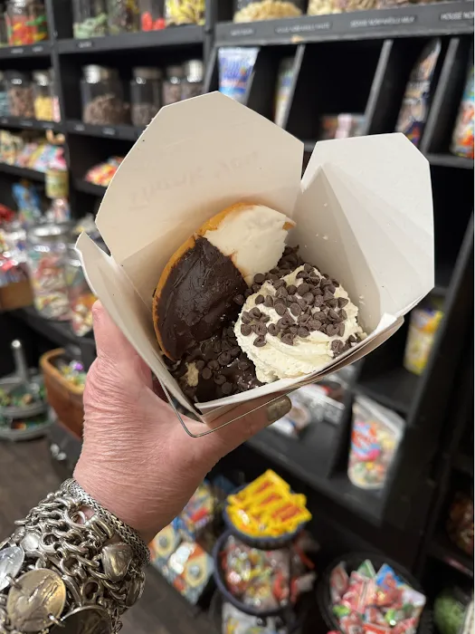 The Sweet Shop NYC Picture 7