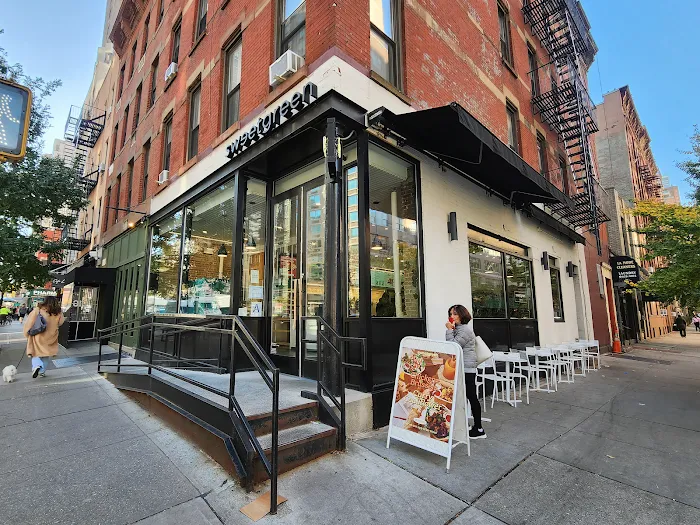 sweetgreen Picture 8