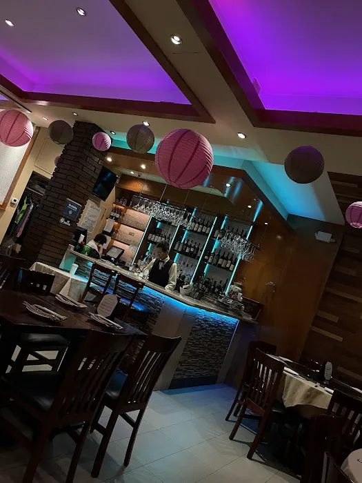 Cafe Evergreen Picture 2