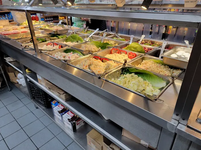 72nd Gourmet Deli Picture 6