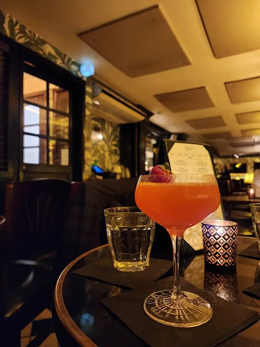 Melody’s Piano Bar Picture 7