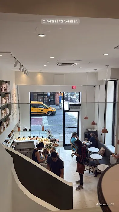 Blank Street Coffee Picture 7