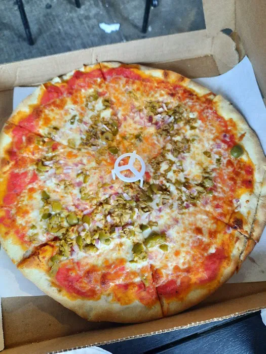 Saba's Pizza Picture 5