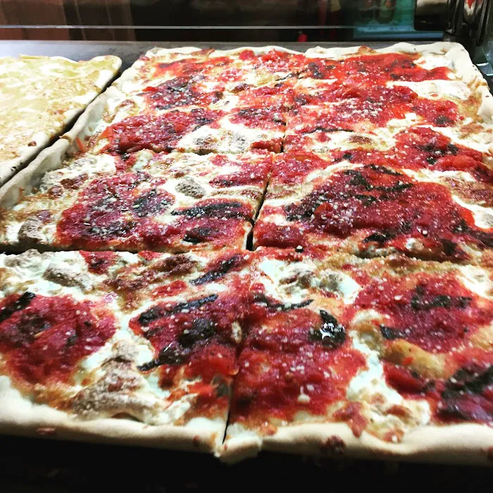 Saba's Pizza Picture 4