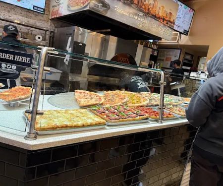 Made In New York Pizza