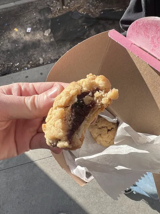 Janie's Life-Changing Baked Goods Picture 2