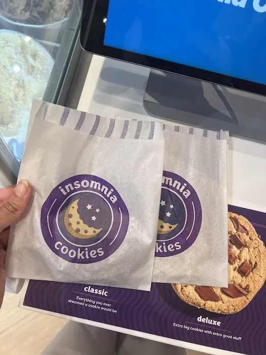 Insomnia Cookies Picture 4