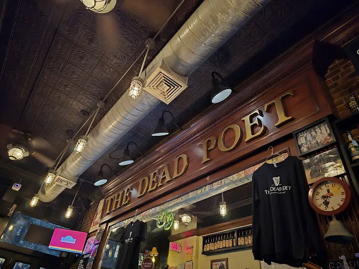 The Dead Poet Picture 4