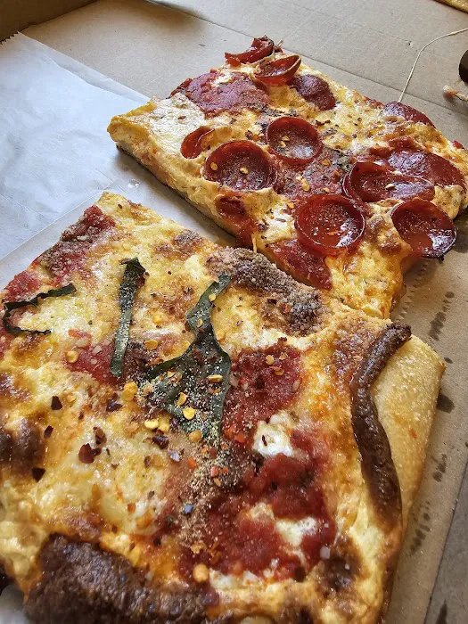 Marinara Pizza Upper West Picture 7