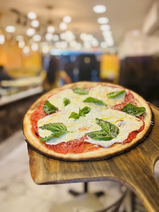 La Pizza Italia Picture 1
