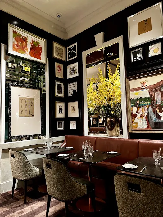 The Gallery at The Carlyle Picture 7