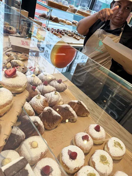 Angelina Bakery Lenox Hill Picture 6