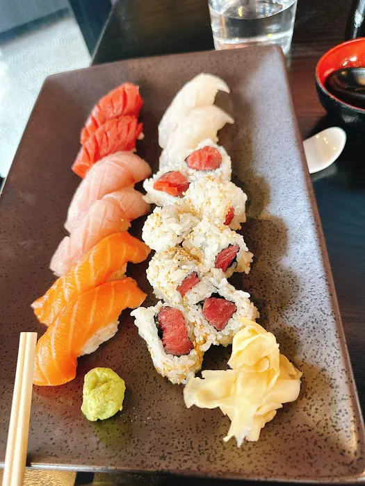 Tokugawa Sushi Restaurant Picture 7