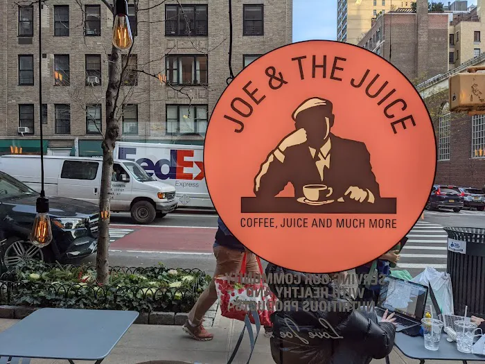 JOE & THE JUICE Picture 10