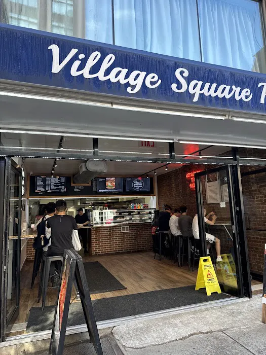 Village Square Pizza - Upper East Side Picture 5