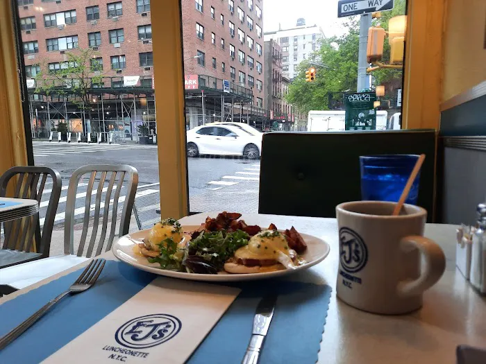 EJ's Luncheonette Picture 9