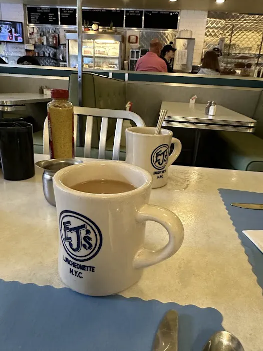 EJ's Luncheonette Picture 7