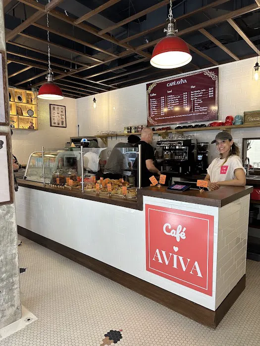 Cafe Aviva Picture 9