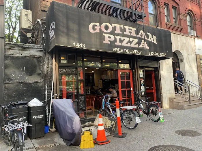 Gotham Pizza Picture 9